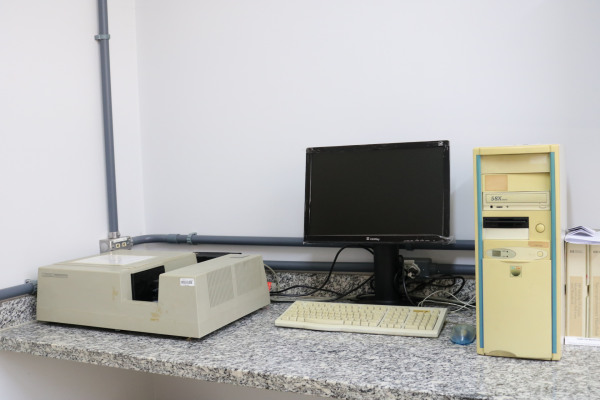 Espectrofotômetro HP modelo 8452 A